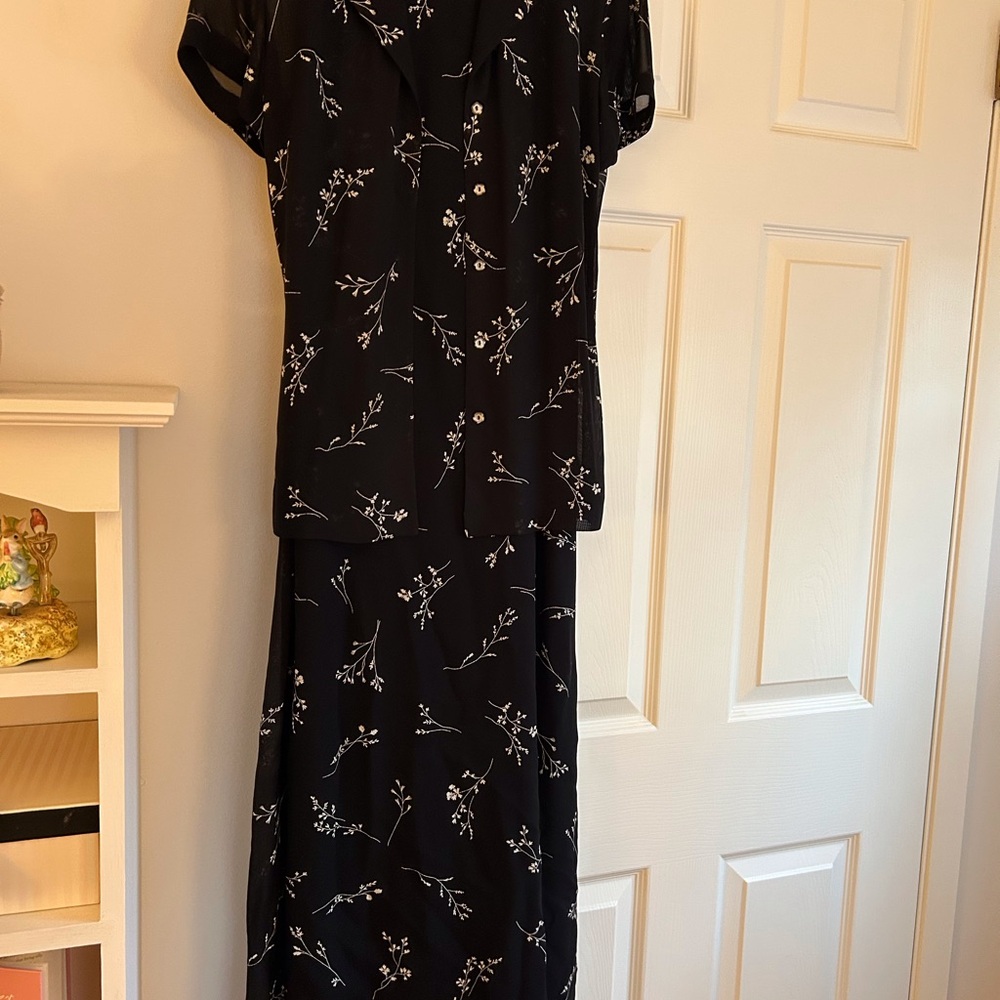Jones New York Black and White Floral Maxi Dress